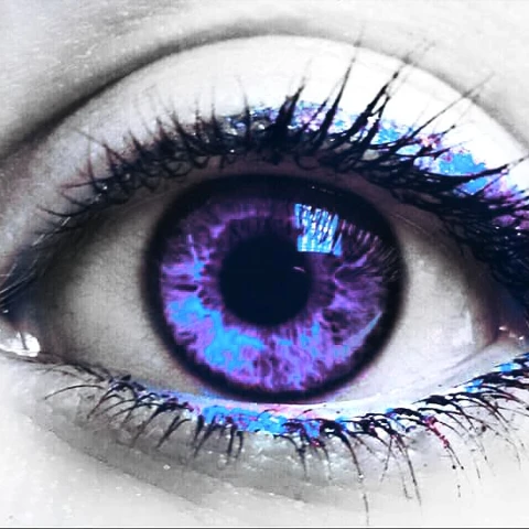 #eye,#me,#purple,#gdaddcolor